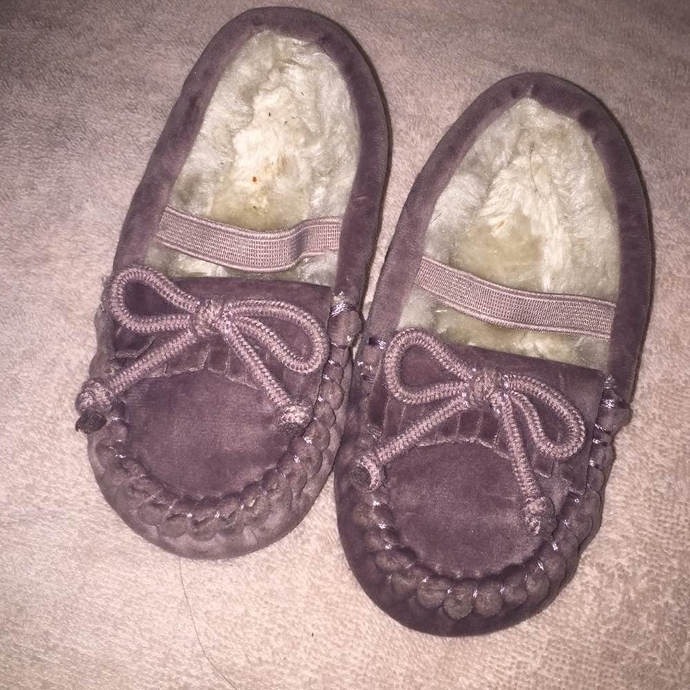 Girls moccasins